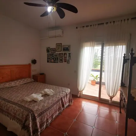 Complejo Rural Lo Arrabal Semesterbostad